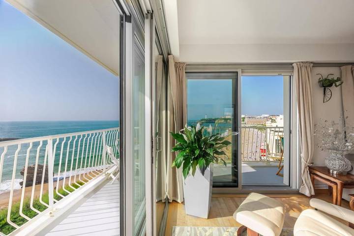 Gîte pour 4 personnes, avec balcon dans Le Bellevue (Biarritz) - 3