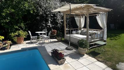 Chambre D’hôte pour 3 Personnes dans Carpentras, Parc naturel régional du Mont-Ventoux, Photo 1