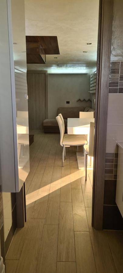 Gîte pour 6 personnes, avec jardin ainsi que sauna et vue à Potenza - 4