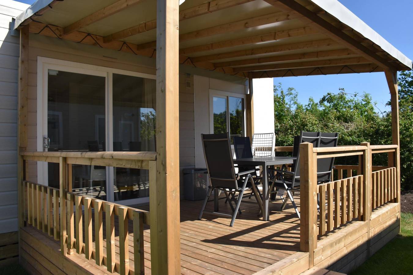 Camping ’t Veld — Verandachalet De Luxe | 6 personen in Hardenberg, Regio Zwolle