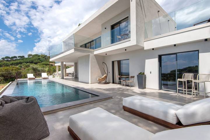 Ferienhaus für 8 Personen, mit Balkon und Garten in Morcone (Capoliveri)