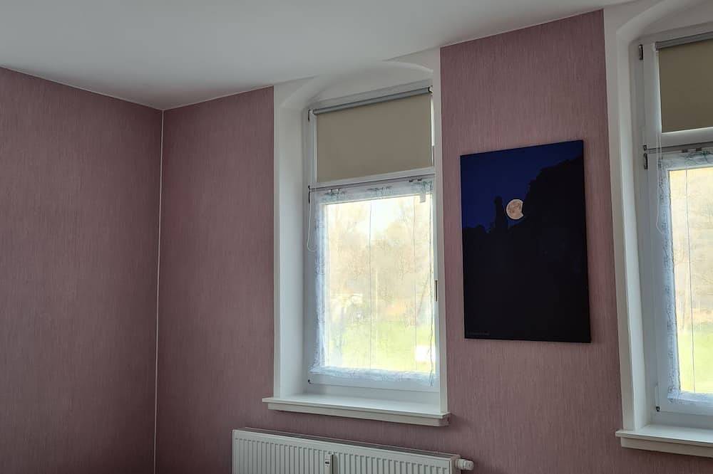 Ganze Wohnung, Ferienwohnung Christine in der Seidenblumenstadt Sebnitz in Sebnitz, Elbsandsteingebirge