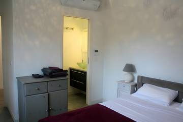 Maison De Vacances pour 7 Personnes dans Aiguèze, Région de Nîmes, Photo 1