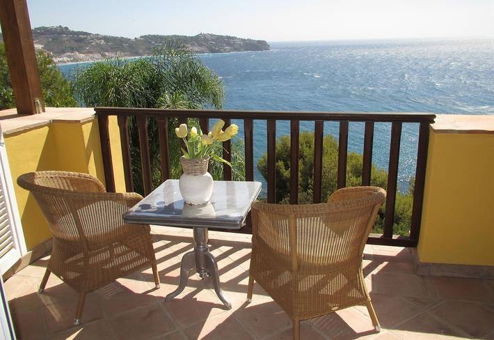 Casa rural para 6 personas, con jardín en Almuñecar - 3