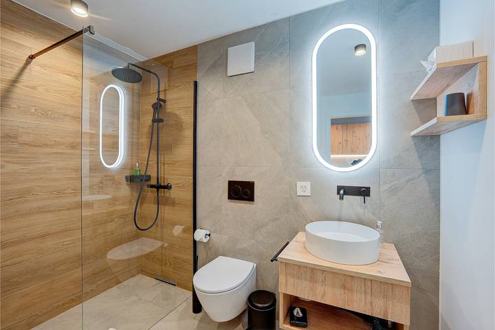 Ganze Wohnung, Residenza Castanea 111 Modern Alpine Stay in San Bernardino | Ski, Hiking & Nature in San Bernardino GR, Mesocco