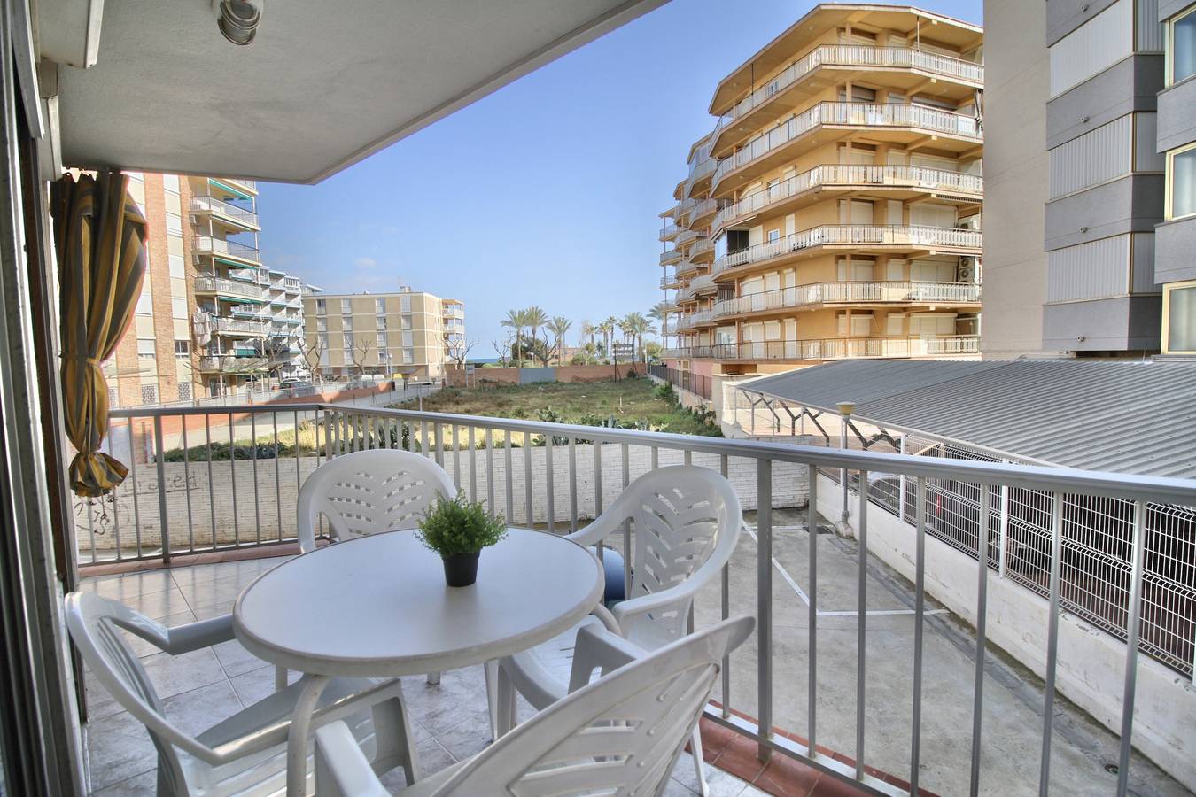 Ganze Wohnung, Altamira Apartment in La Pineda, Platja de la Pineda