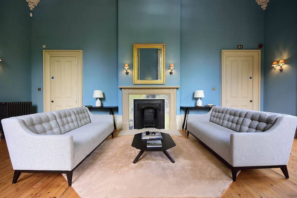 Ein lews Schloss, das 4 Gäste in 0 Schlafzimmern schläft in Lewis and Harris, Äußere Hebriden