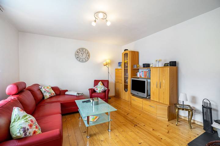 Geheel appartement, Bovenwoning aan de rand van Husen in Lichtenau, Kreis Paderborn