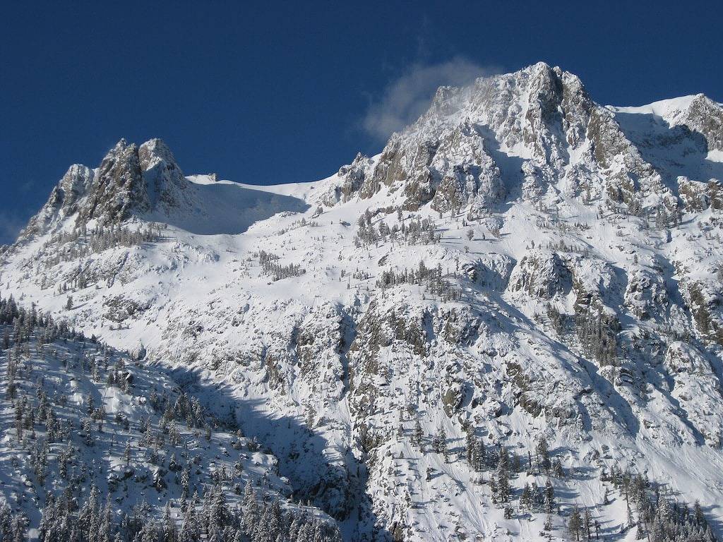 Romantischer Blockhüttenurlaub. Es ist wieder auf dem Markt, nach 3 Jahren Sabbatical !! in June Lake, Mono County