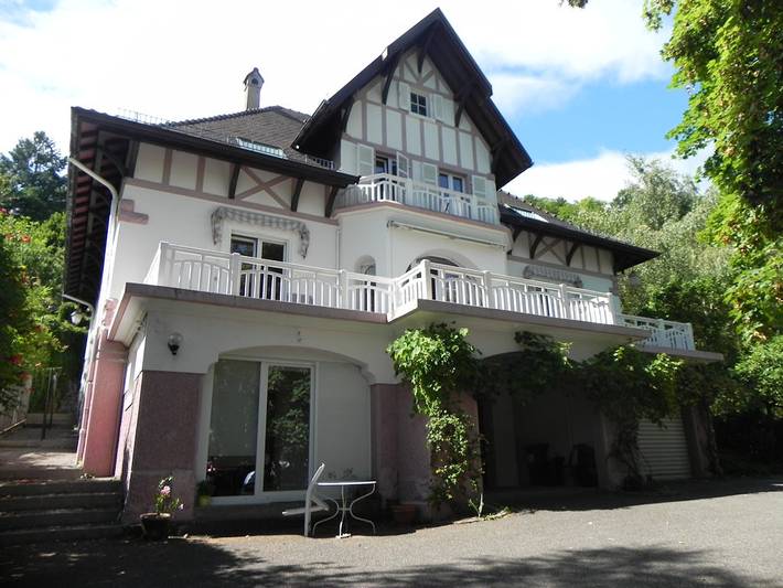 Gîte pour 2 personnes, avec jardin à Thann