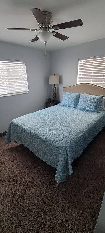 Vacation rental for 22 people, with yard and terrace in Hamilton County