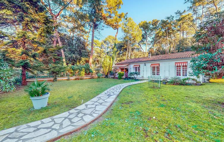 Casa de vacaciones para 6 personas, con terraza y jardín - 1