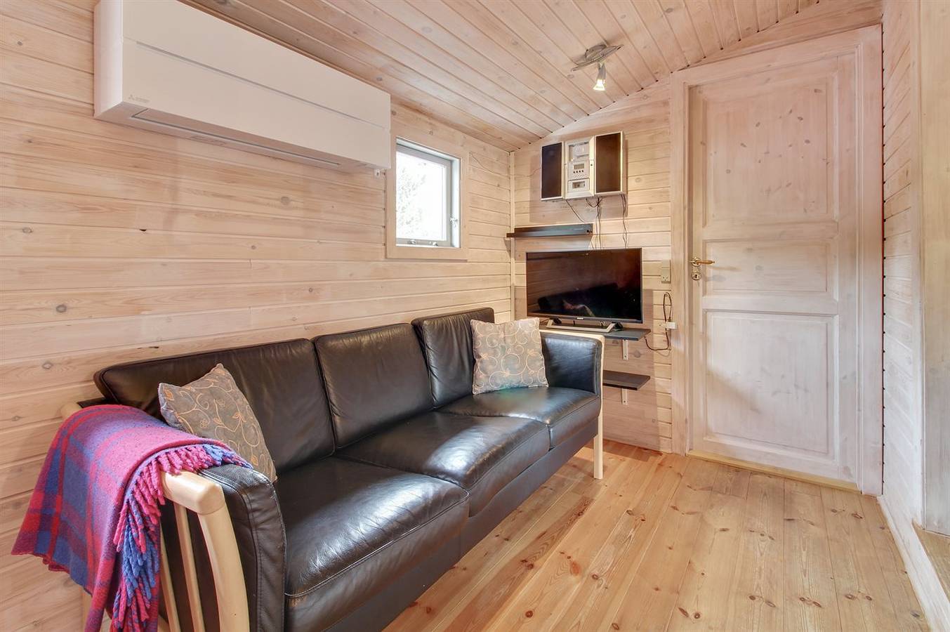 Awesome home in Vejers Strand w/ Wifi and 3 Bedrooms in Vejers Strand, Varde