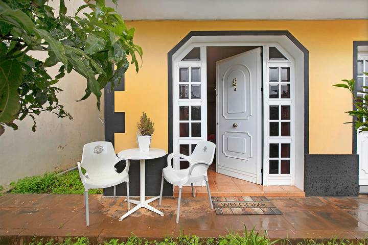 Hel lägenhet, Holiday Apartment 'Mario' with Mountain Views, Wi-Fi and Air Conditioning in San Cristóbal de La Laguna, East Coast of Tenerife