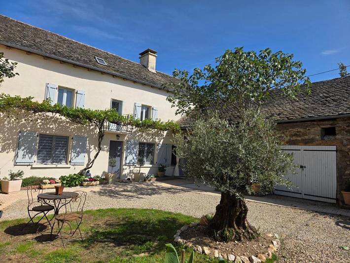 Gîte pour 2 personnes, avec jardin et vue, animaux acceptés à Cassagnes-Bégonhès