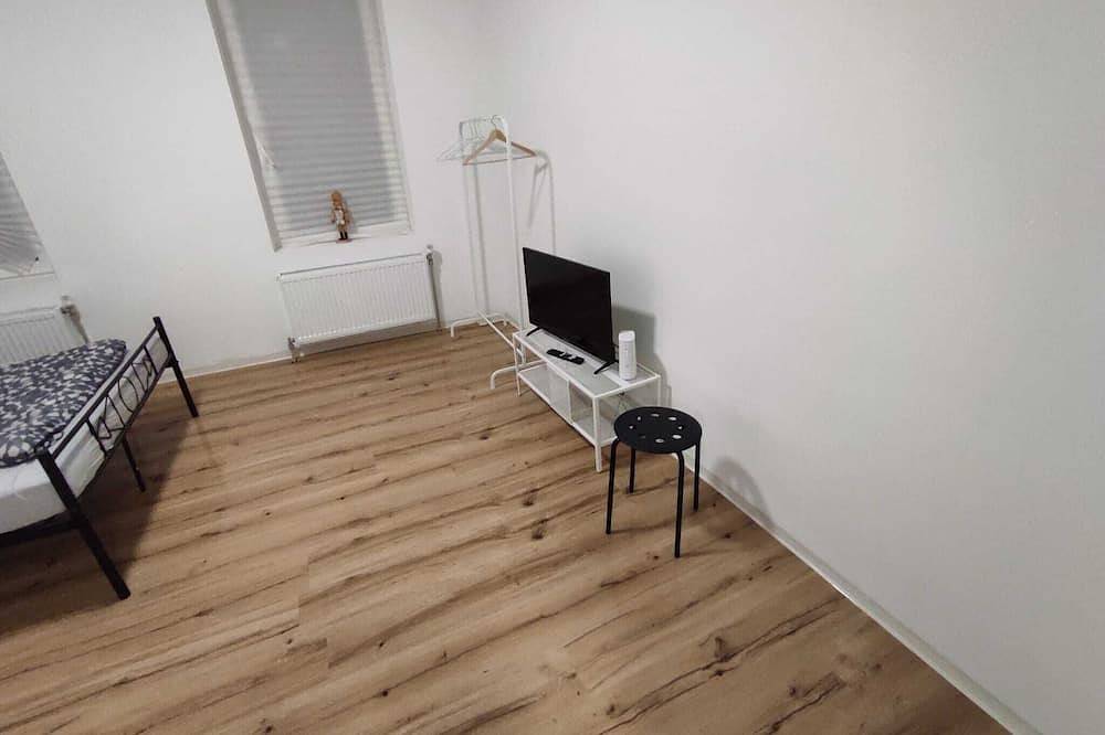 Ganze Wohnung, Ariprop Parkside Modern Apartment with 3 rooms in Zeitz, Saale-Unstrut