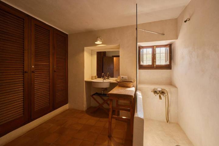 Maison d’hôte pour 12 personnes, avec jardin et piscine à Santa Eulària des Riu - 3