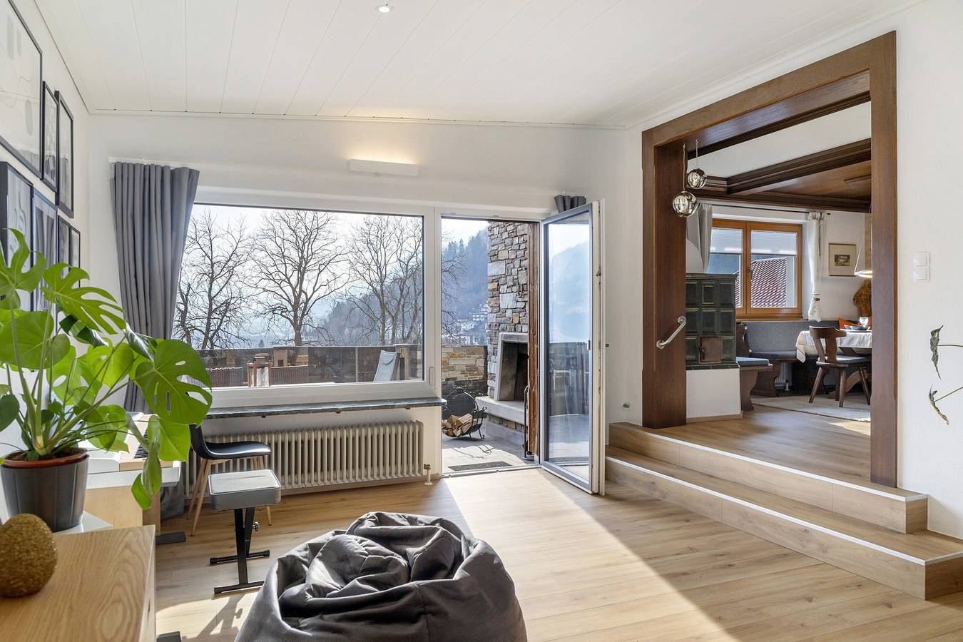 Geheel appartement, Gezellige woning boven de daken van Jenbach in Jenbach, Bezirk Schwaz