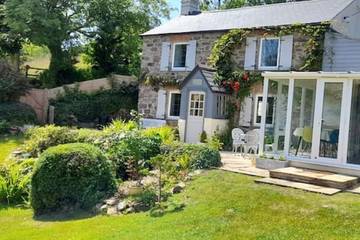 Log Cabin for 6 People in Perranporth, Cornwall, Photo 4
