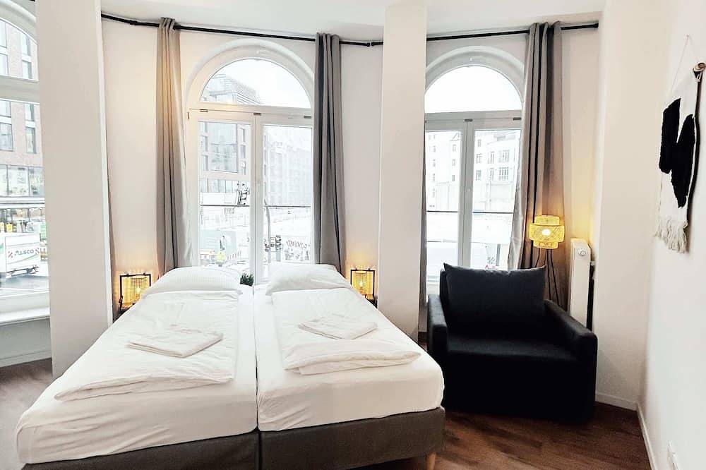 Ganze Wohnung, Stylish Apartment near Binnenalster for up to 8 Guests in Hamburg-Mitte, Hamburg