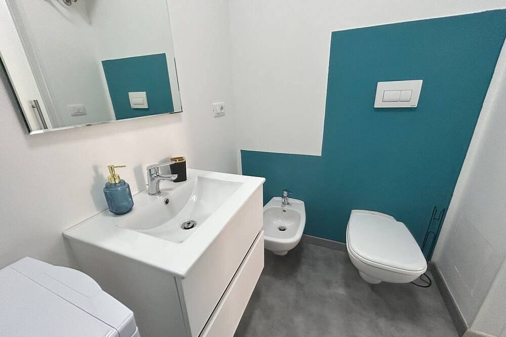 Appartamento intero, Elegante appartamento per 2 persone con A/C, Wifi e Tv in Belvedere Marittimo, Costa Tirrenica Calabria