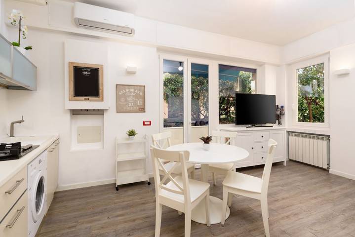 Ganze Wohnung, Diamante Sea Apartment – Elegance by the Sea in Varigotti, Finale Ligure Gemeinde