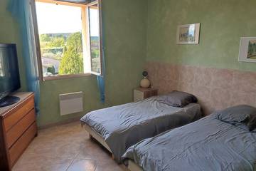 Villa pour 8 Personnes dans Vaison-la-Romaine, Parc naturel régional du Mont-Ventoux, Photo 3