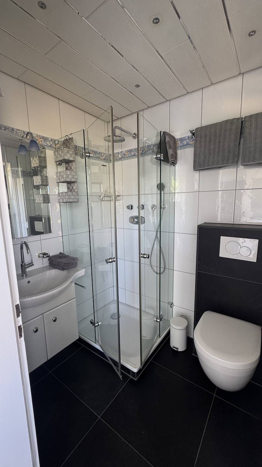 Appartement 'Klein Aber Fein' met Privéterras, Gedeelde Tuin en Wi-Fi, foto 12