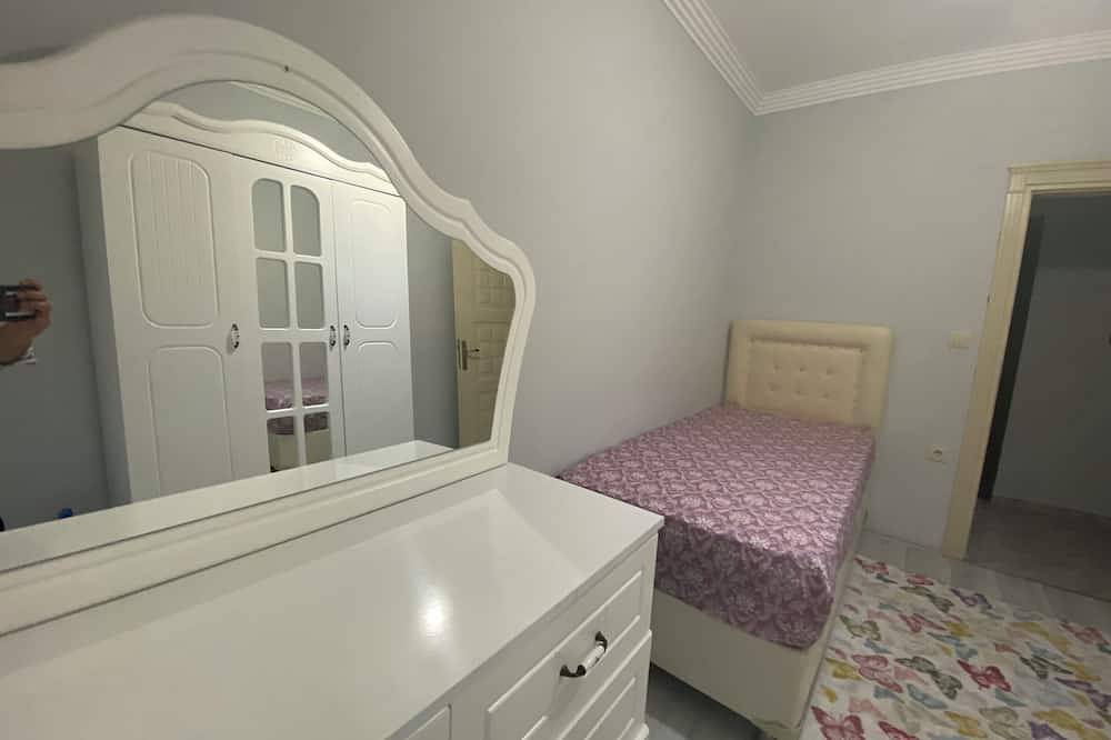 Entire apartment, 1 apartment for rent with sea, nature and city views in Akçaabat, Trabzon Province