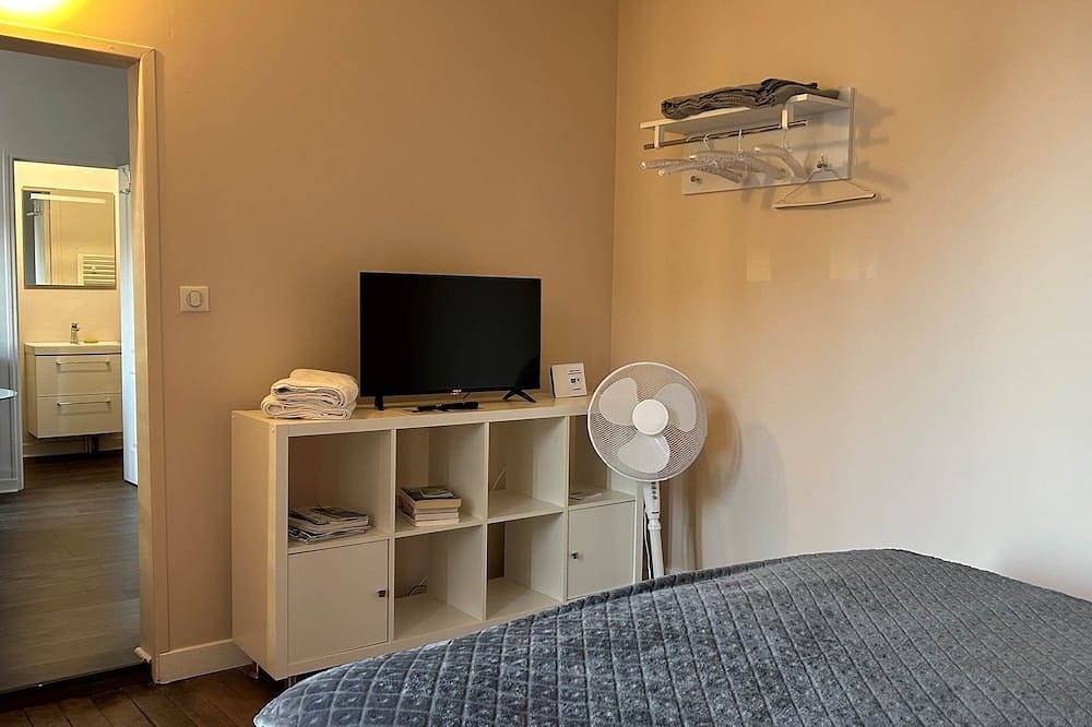 Apartamento entero, Les Monédières au Coeur du Village de Marcillac in Marcillac-la-Croisille, Región de Tulle