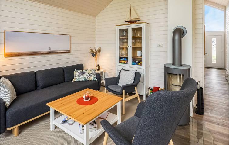 Gemütliches 1BR mit Parkplatz, Terrasse & WiFi - 1km zum Warder Beach in Krems II, Kreis Segeberg