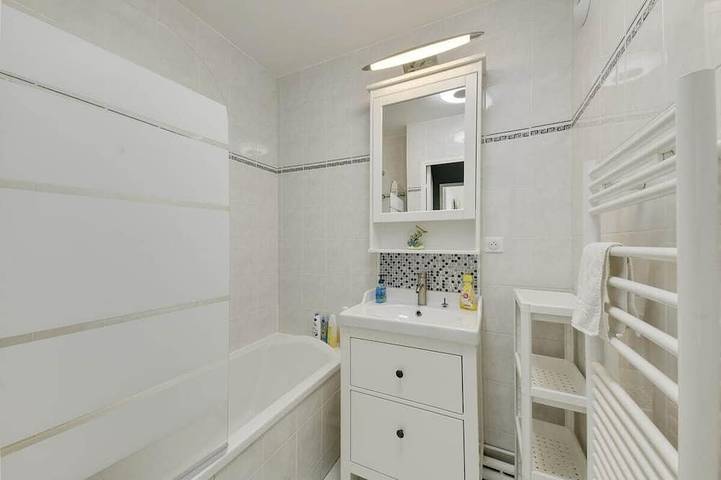 Ganze Wohnung, Chic Apart With Great View of Paris in Saint-Denis, Seine-Saint-Denis