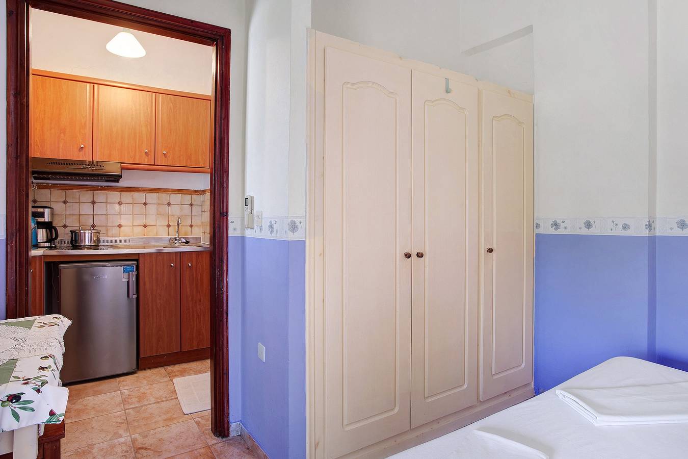 Vakantiewoning "Areti Orfeas Appartement 7" dichtbij het strand met balkon & Wi-Fi, foto 11