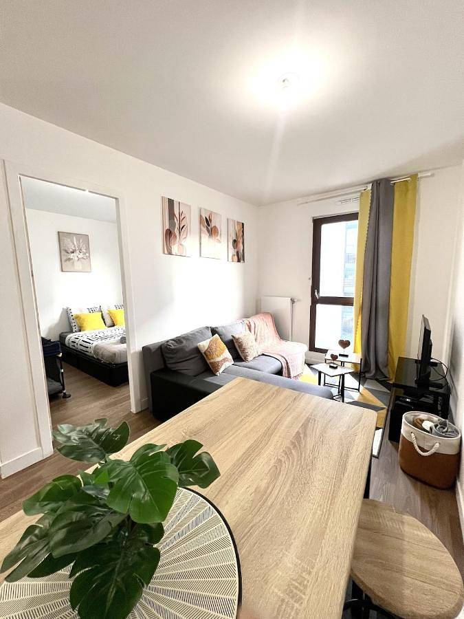 Gîte pour 4 personnes, avec vue à Pierrefitte-sur-Seine