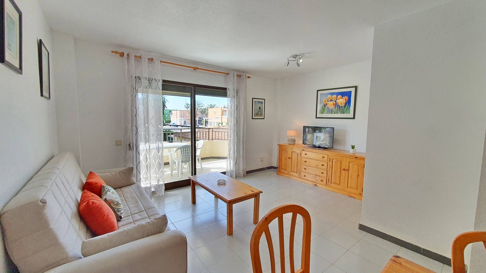 Apartamento entero, Tabarka 1ª - 1º - B in Playa Xeraco, Jaraco