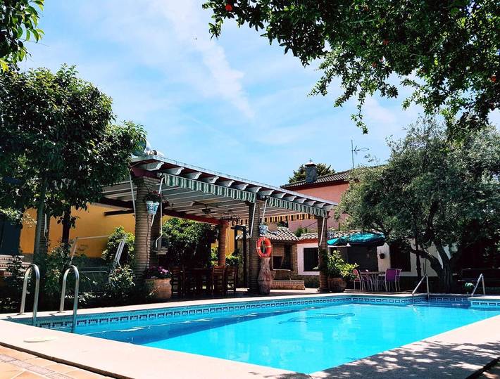 Casa rural para 6 personas, con piscina y jardín en Vega de Granada