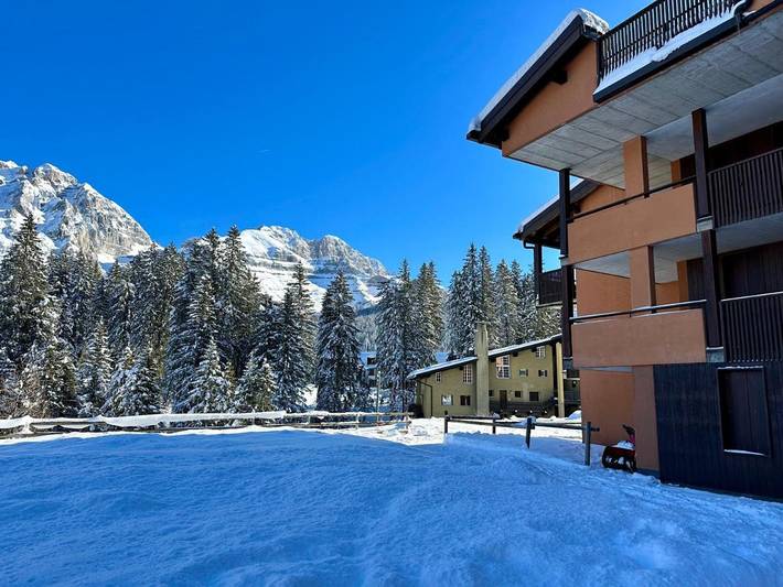 Appartamento vacanze per 5 persone, con giardino e panorama, con animali domestici - 1