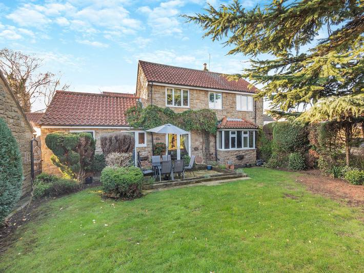 Holiday rental for 9 people, with garden, with pets in Doncaster