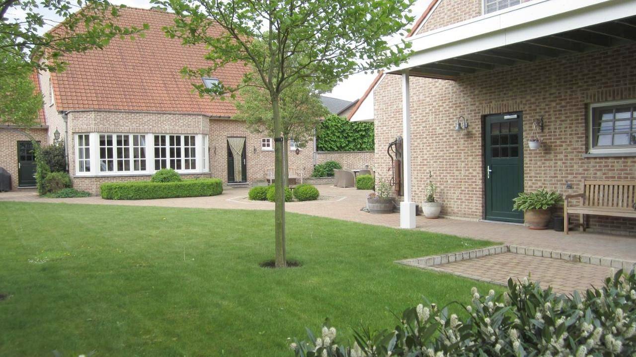 Five-Bedroom House in Maaseik, Limburg (Belgien)