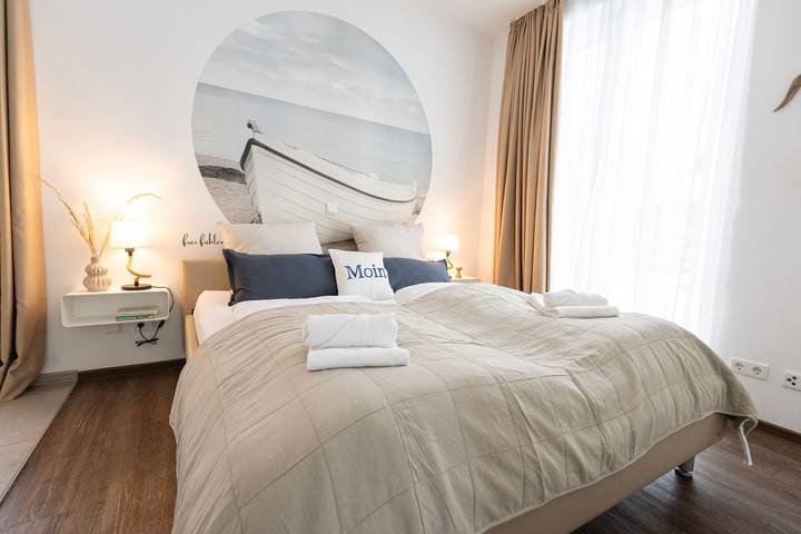 Ferienhaus für 12 Personen, mit Seeblick und Sauna sowie Garten und Ausblick, mit Haustier in Ammerland - 4