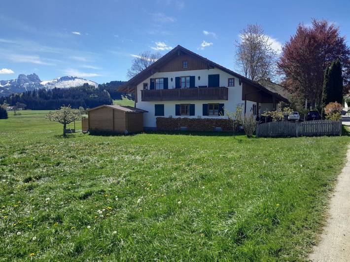 Ferienwohnung für 3 Personen, mit Balkon in Eisenberg