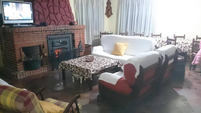 Casa de vacaciones para 20 personas, con vistas además de piscina y jardín en Las Vegas (Madrid) - 4