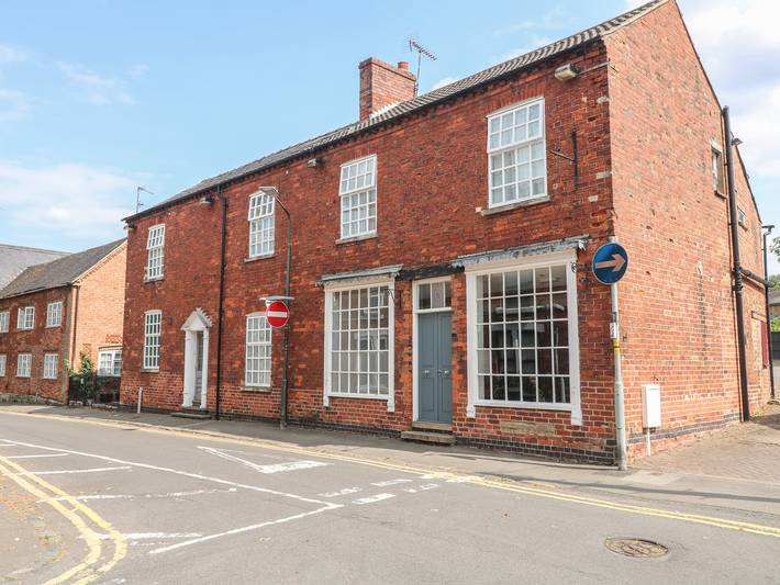 Holiday rental for 24 people, with garden in Leicestershire