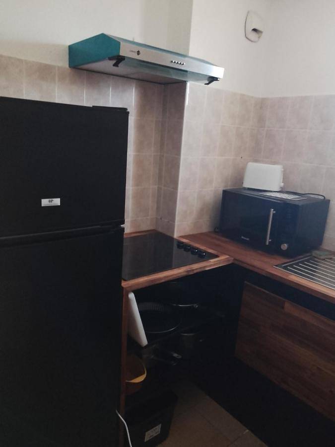 Location de vacances pour 3 personnes, avec Jardin à Pommevic - 4