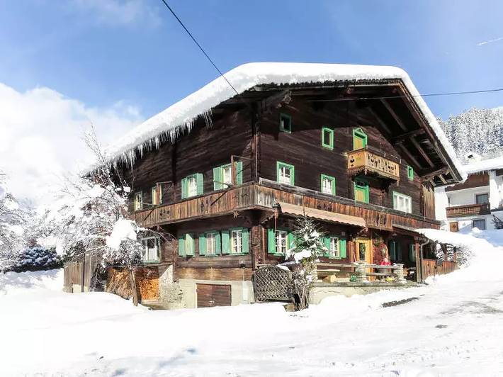Villa für 25 Personen, mit Terrasse und Garten im Zillertal