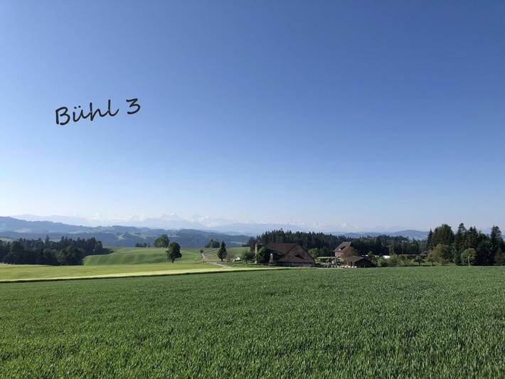 Ferienwohnung für 4 Personen, mit Terrasse und Garten sowie Ausblick in Emmental