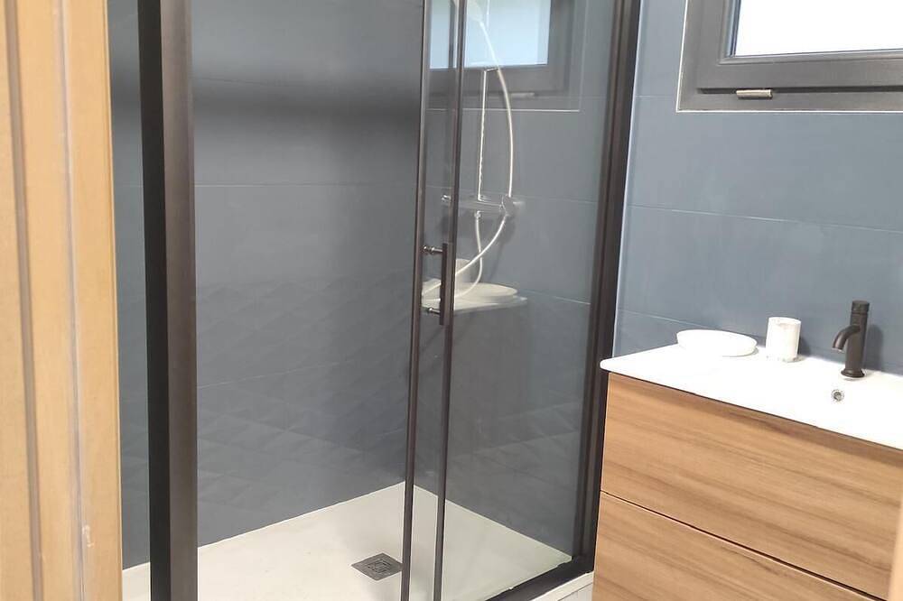 Apartamento entero, L'escapade.T2 ☆ Garden ☆ Spacious ☆ Parking ☆ Wifi in Castanet-Tolosan, Alto Garona