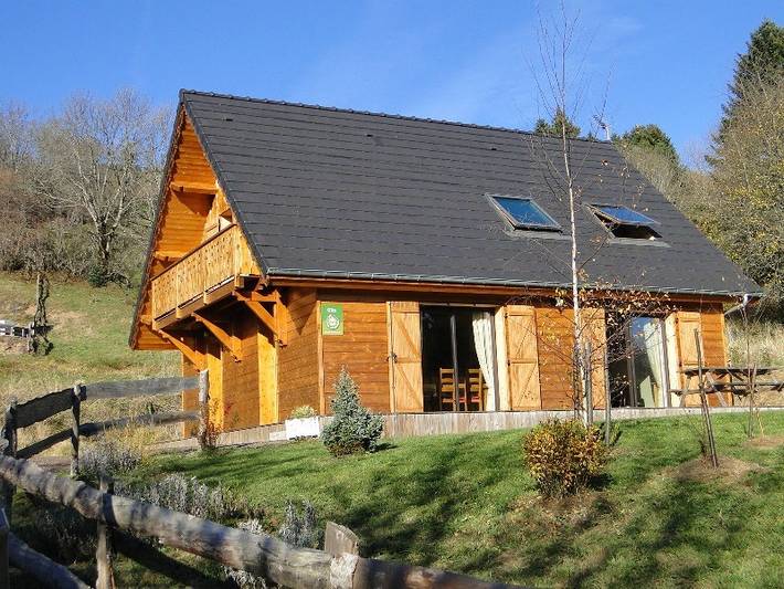 Gîte pour 8 personnes, avec jardin, animaux acceptés
