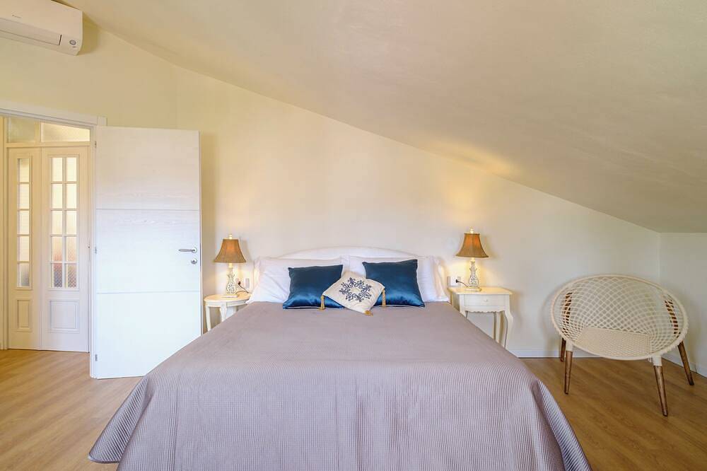 Ganze Wohnung, Luxury Penthouse in the historic center of Olbia in Terranoa/Olbia, Olbia