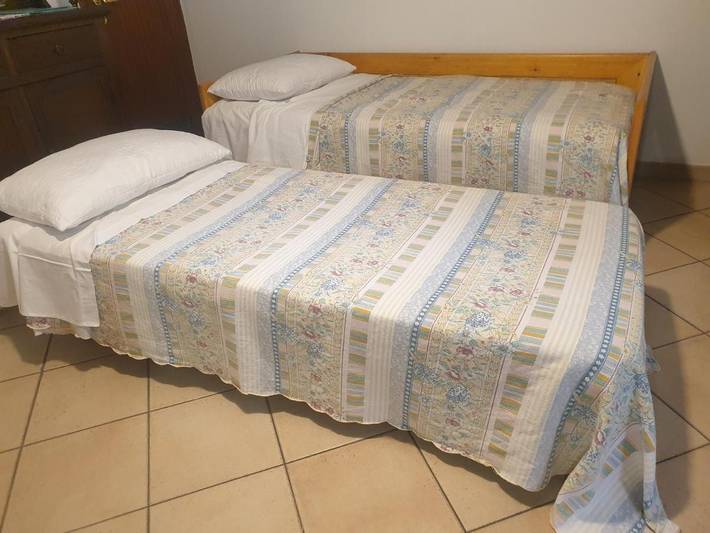 Gîte pour 5 personnes, avec terrasse ainsi que vue et jardin à Ovaro - 2